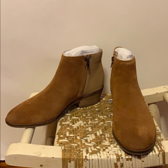 Frye Shoes - NWOT Frye Suede & Glitter Ankle Booties Sz 8.5